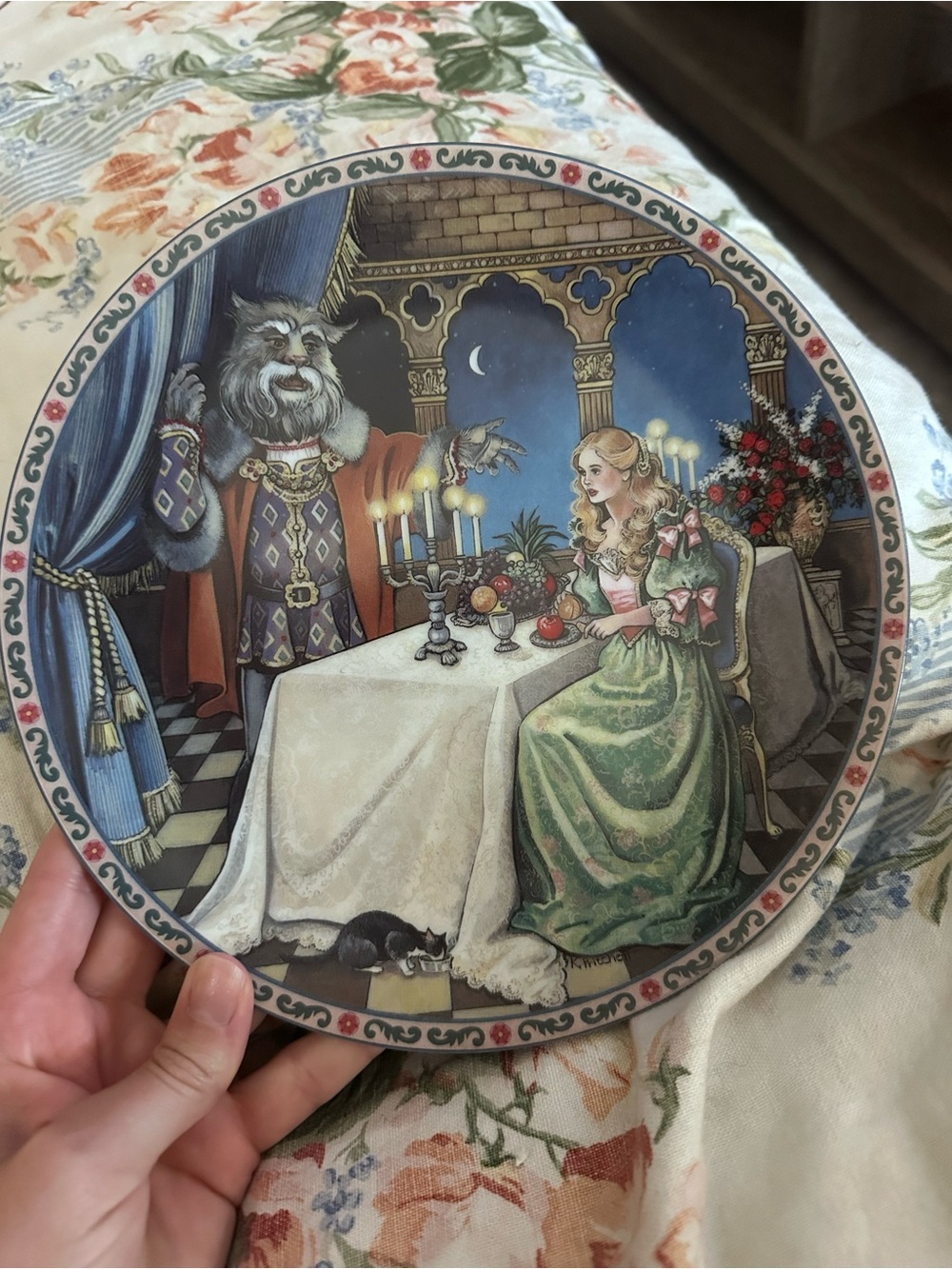 Knowles 'Beauty and the Beast' Collector Plate - White Backstamp